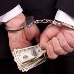 Toshkentda 1500 dollar evaziga sertifikat olib bermoqchi bo‘lgan shaxs ushlandi 
