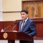 Коррупцион жиноят қилган 566 киши давлат ишига қайтиб, яна коррупцияга қўл урган