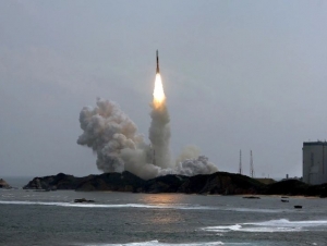 Хитойгача етиб боради: Япония узоқ масофали ракеталар жойлаштирди