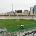  Uzbek supporters struggle for seats in UAE