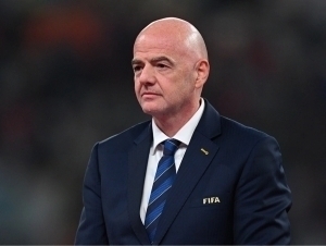Infantino janjal sabab FIFA rahbariyatini favqulodda yig‘ilishiga chaqirdi