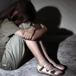 Тошкентда ўгай она 13 ёшли қизни қийноққа солди