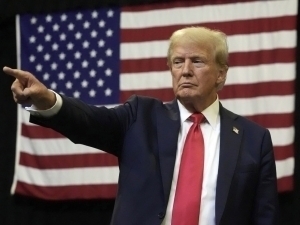 Трамп Эрондан кейинги нишонни айтди