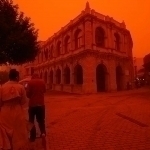 Xuddi kinolardagidek: Gretsiya chang ichida qoldi