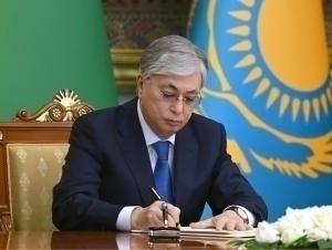 Toqayev ratifies alliance agreement with Uzbekistan