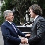 Shavkat Mirziyoyev Gruziya Bosh vaziri bilan telefonda gaplashdi