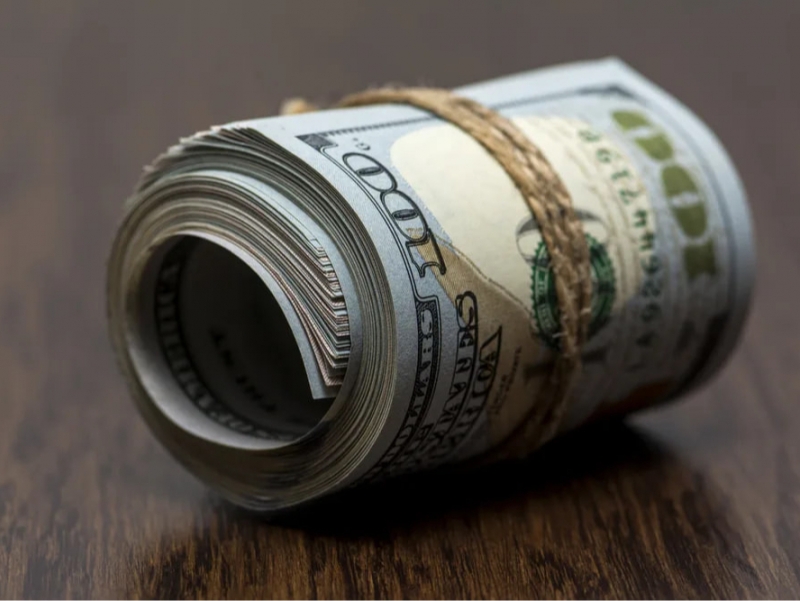 Dollar exchange rate rises