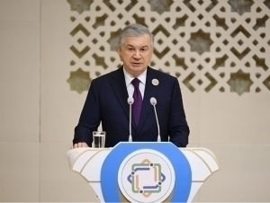 Mirziyoyev attends special event in Turkmenistan ahead of Tashkent summit