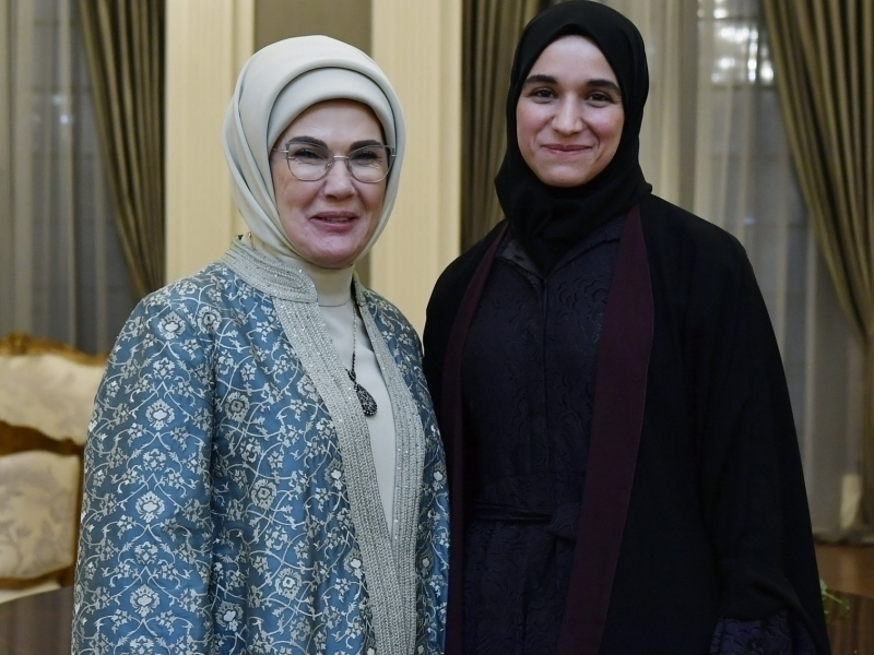 Emina Erdo‘g‘an ash-Sharaning rafiqasi bilan uchrashdi