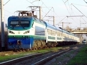 In Tashkent, a man was electrocuted after climbing on top of a train 