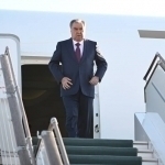 Imomali Rahmon arrives in Tashkent