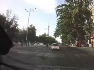 Spark crashes with scooter in Tashkent