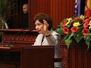 Shimoliy Makedoniyaning birinchi ayol Prezidenti rasman o‘z lavozimiga kirishdi