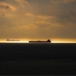 AQSH Eron neftidan sanksiyalarni olib tashlashi mumkin