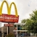 AQSHdagi McDonald’s restoranida ommaviy zaharlanish qayd etildi. 1 kishi vafot etdi