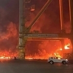 Dubay portida Quvayt neft tankeri hujumga uchradi