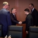 Zelenskiy Trampning odami bilan uchrashdi 