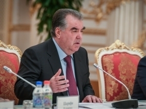 Имомали Раҳмон минтақадаги миллионлаб одамларга таъсир қиладиган муаммони айтди