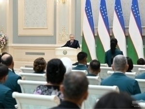 President meets with the participants of the Paralympics in Kuksaroy