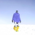 Gumanoid robot Chimboraso vulqonini zabt etdi, keyingi manzil – Everest