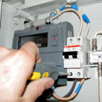 Elektr tarmoqlariga ulanishga doir qaror loyihasi e’lon qilindi