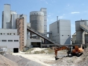 Ўзбекистон ҳукуматининг “махфий қарори” Қозоғистон цементига зарба бўлди – QazCem раҳбари