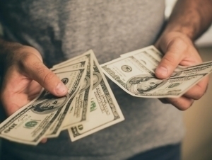 Мигрантлар 9 ойда Ўзбекистонга қанча пул юборгани айтилди