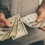 Migrantlar 9 oyda O‘zbekistonga qancha pul yuborgani aytildi