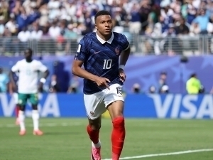 Mbappe Fransiya tarixidagi eng yaxshi to‘purarga aylandi