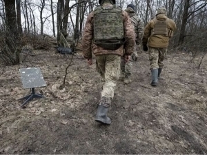 Pentagon Ukrainadagi Starshield tizimidagi uzilişlarni tekşirişdan boş tortdi