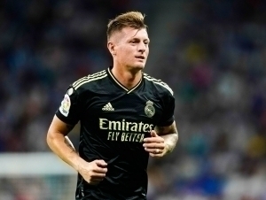 Kroos yangi futbol klubga asos solmoqchi