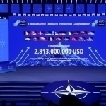 Trampga hisobot: NATO sammitni qurol-yarog‘ shartnomalari namoyishidan boshladi (video)