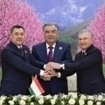 Mirziyoyev named laureate of the International Peace Prize