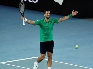 Jokovichning raketkasi kimoshdi savdosida rekord narxga sotildi