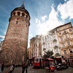 30 ёшли йигит ўзини Галата минорасидан ташлаб, ўлди