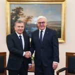 Мирзиёев Германия Президенти билан Украинадаги вазиятни муҳокама қилди