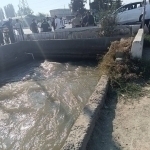 In Andijan, an Onix driven by a woman falls into a ditch