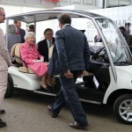 Елизавета II га тегишли машина аукционга қўйилди