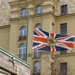 Rossiya Britaniya elchixonasining “peshonasi”ga LXR nomini qadadi