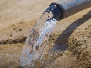 Deputy director was fined for wasting drinking water at a school in Tashkent