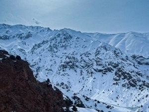 Тоғли ҳудудларда қор кўчиши мумкин