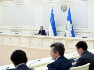 Mirziyoyev draws attention to the fact that 15,000 students dropped out of college and technical schools due to payment-contracts