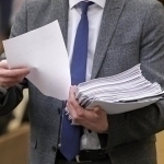 Қашқадарёда туман ҳокимлари қабул қилган 19 та ҳужжат қонунга зид экани аниқланди