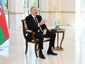 Алиев Арманистон билан тинчлик битими қачон имзоланишини айтди