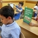 Rossiyada migrant bolalar soni qariyb 25 foizga kamaydi