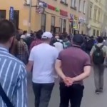 Moskvada masjidlarga qilingan reyd ortidan miting o‘tkazildi