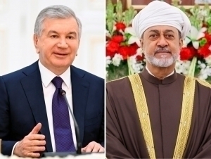 Шавкат Мирзиёев Уммон султони билан телефонда гаплашди