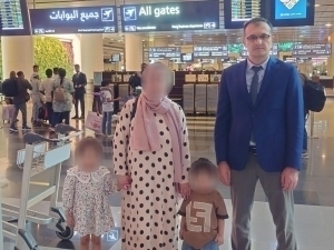 Уммонда эри томонидан тутқунликда сақланган аёл Ўзбекистонга қайтарилди 
