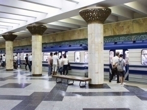 Метрода бегона аёлга тегинган эркак қамалди