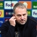 Bu sharmandalik va falokat – Flik hakamlarni tanqid qildi